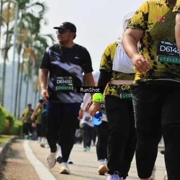 Runner Photo 7056318