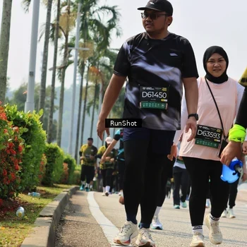 Runner Photo 7056326