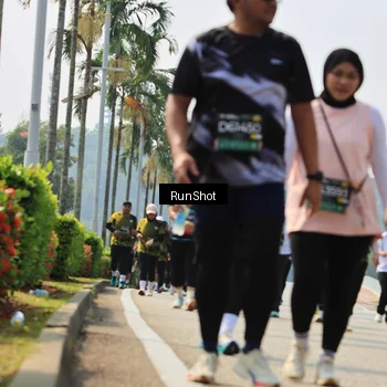 Runner Photo 7056329