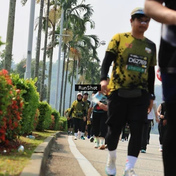 Runner Photo 7056347