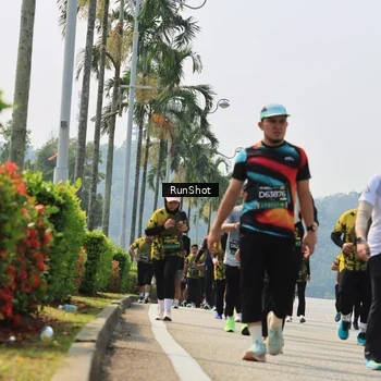 Runner Photo 7056396