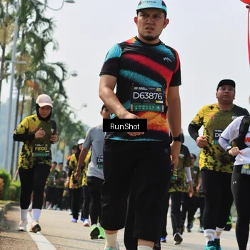 Runner Photo 7056420