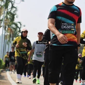 Runner Photo 7056424