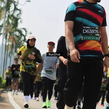 Runner Photo 7056429