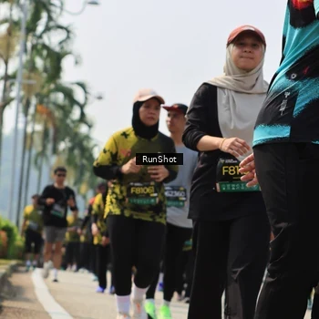 Runner Photo 7056434