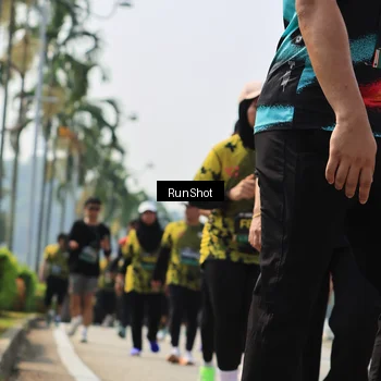 Runner Photo 7056440