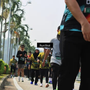 Runner Photo 7056446