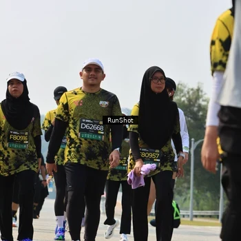 Runner Photo 7056452