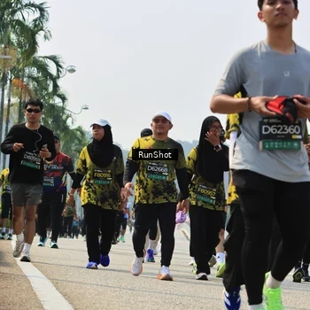 Runner Photo 7056455