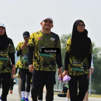 Runner Photo 7056460