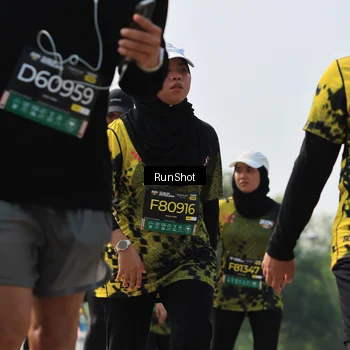 Runner Photo 7056480