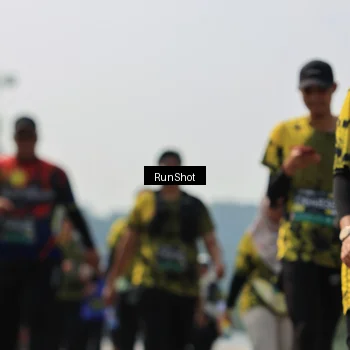Runner Photo 7056481