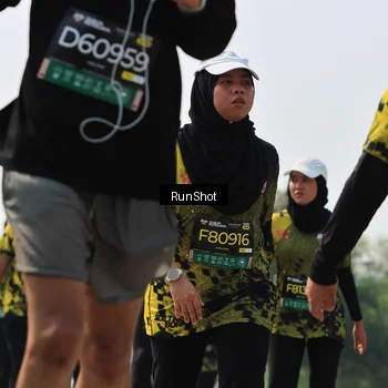 Runner Photo 7056484