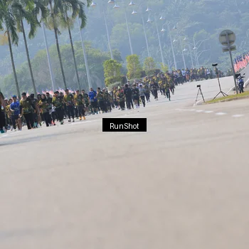 Runner Photo 7056506
