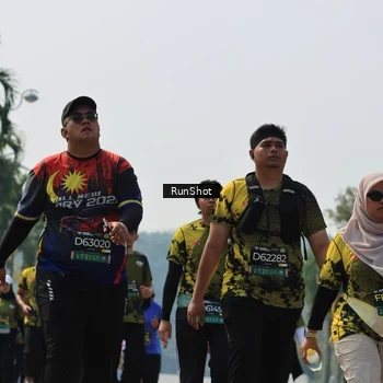 Runner Photo 7056523