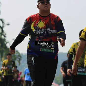 Runner Photo 7056525