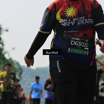 Runner Photo 7056535