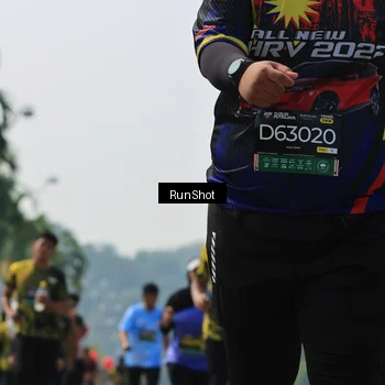 Runner Photo 7056540