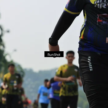 Runner Photo 7056541
