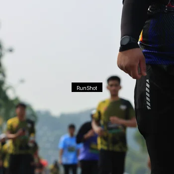 Runner Photo 7056547