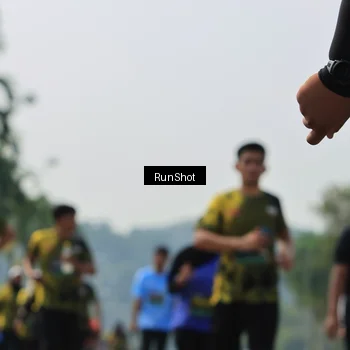 Runner Photo 7056549