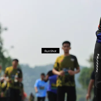 Runner Photo 7056550