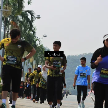 Runner Photo 7056563