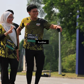 Runner Photo 7056569