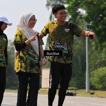 Runner Photo 7056575