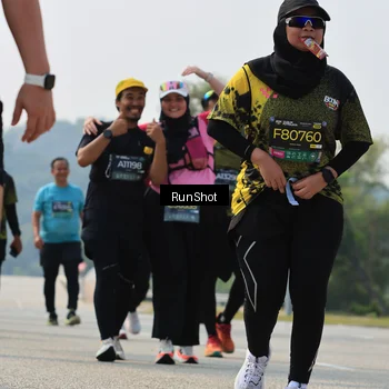 Runner Photo 7056610