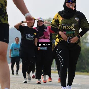 Runner Photo 7056613