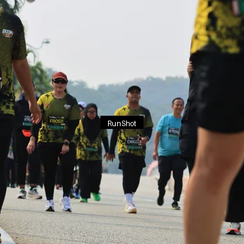 Runner Photo 7056615