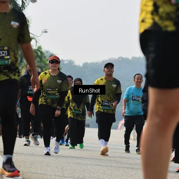 Runner Photo 7056618