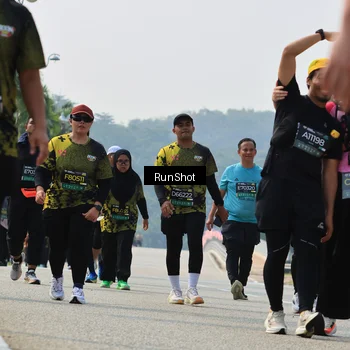 Runner Photo 7056626