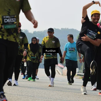 Runner Photo 7056635