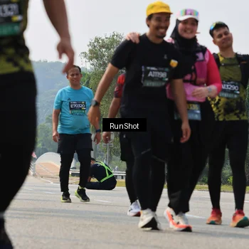 Runner Photo 7056637