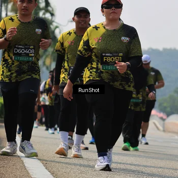Runner Photo 7056655