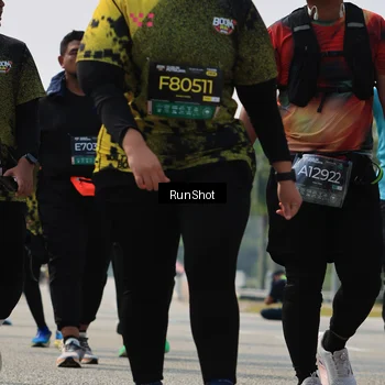 Runner Photo 7056673