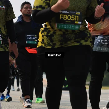 Runner Photo 7056676