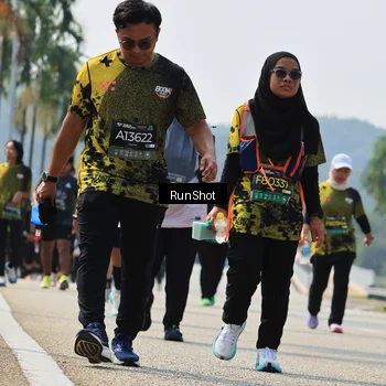 Runner Photo 7056690