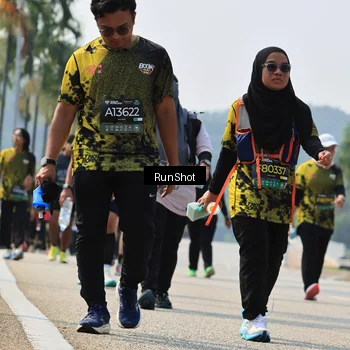 Runner Photo 7056694