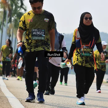 Runner Photo 7056698