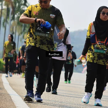 Runner Photo 7056705