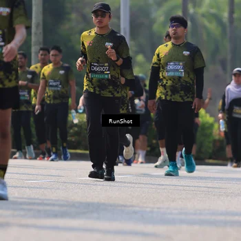 Runner Photo 7056708