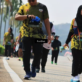 Runner Photo 7056710
