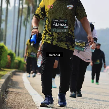 Runner Photo 7056717
