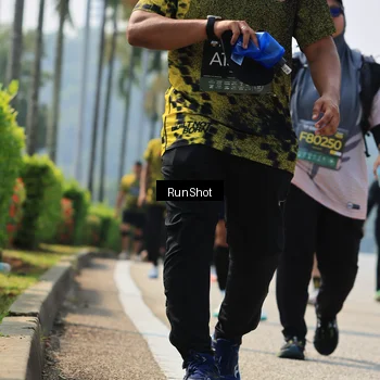 Runner Photo 7056733