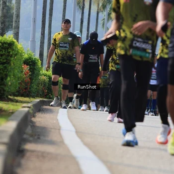 Runner Photo 7056757