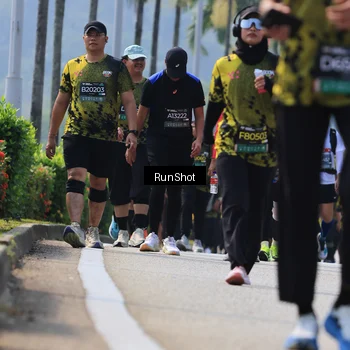 Runner Photo 7056765