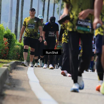 Runner Photo 7056774